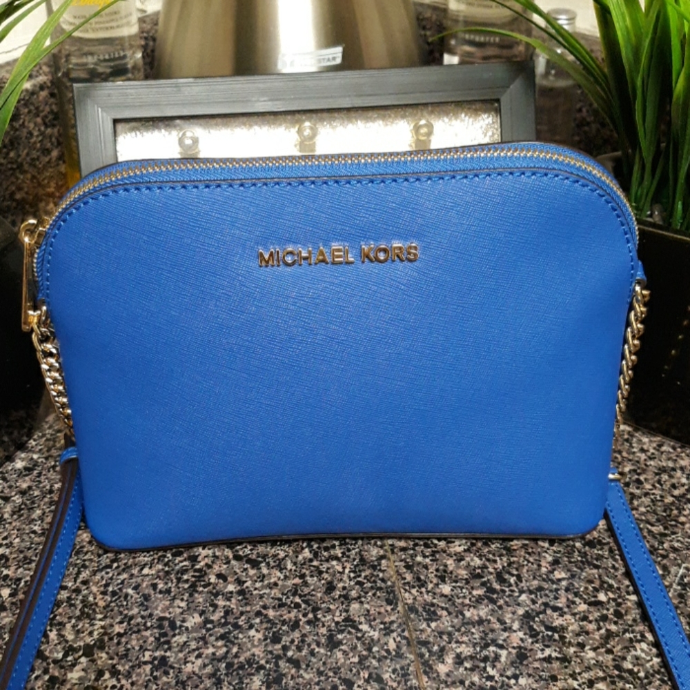 Michael Kors Large Cindy Dome Crossbody Bag